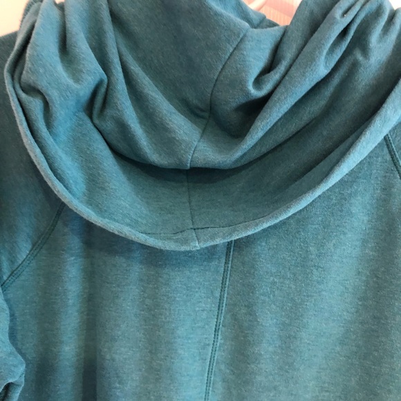 L. L. Bean Cozy Pullover, Cowl Neck, Women’s Size Large - Picture 7 of 9